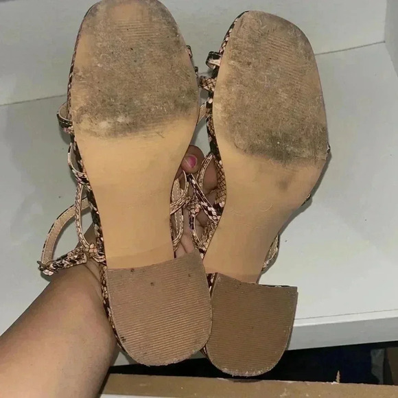 Lulus snake print sandals size 8 - Picture 5 of 5